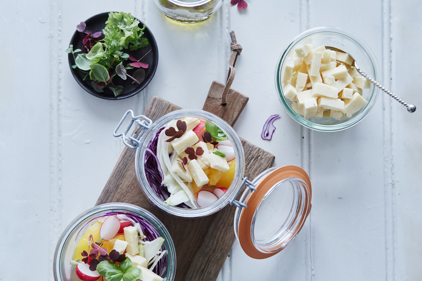 Sallad to-go med cheddar